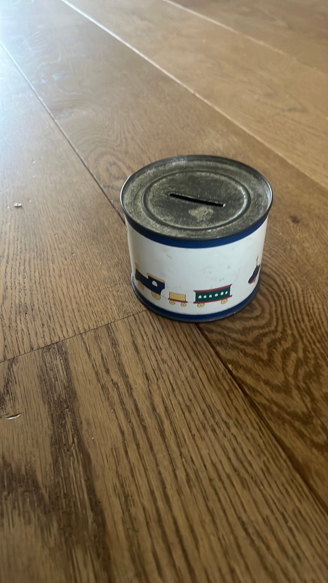 Vintage blikken spaarpotje, Ophalen of Verzenden, Gebruikt, Metaal of Blik, Overige thema's