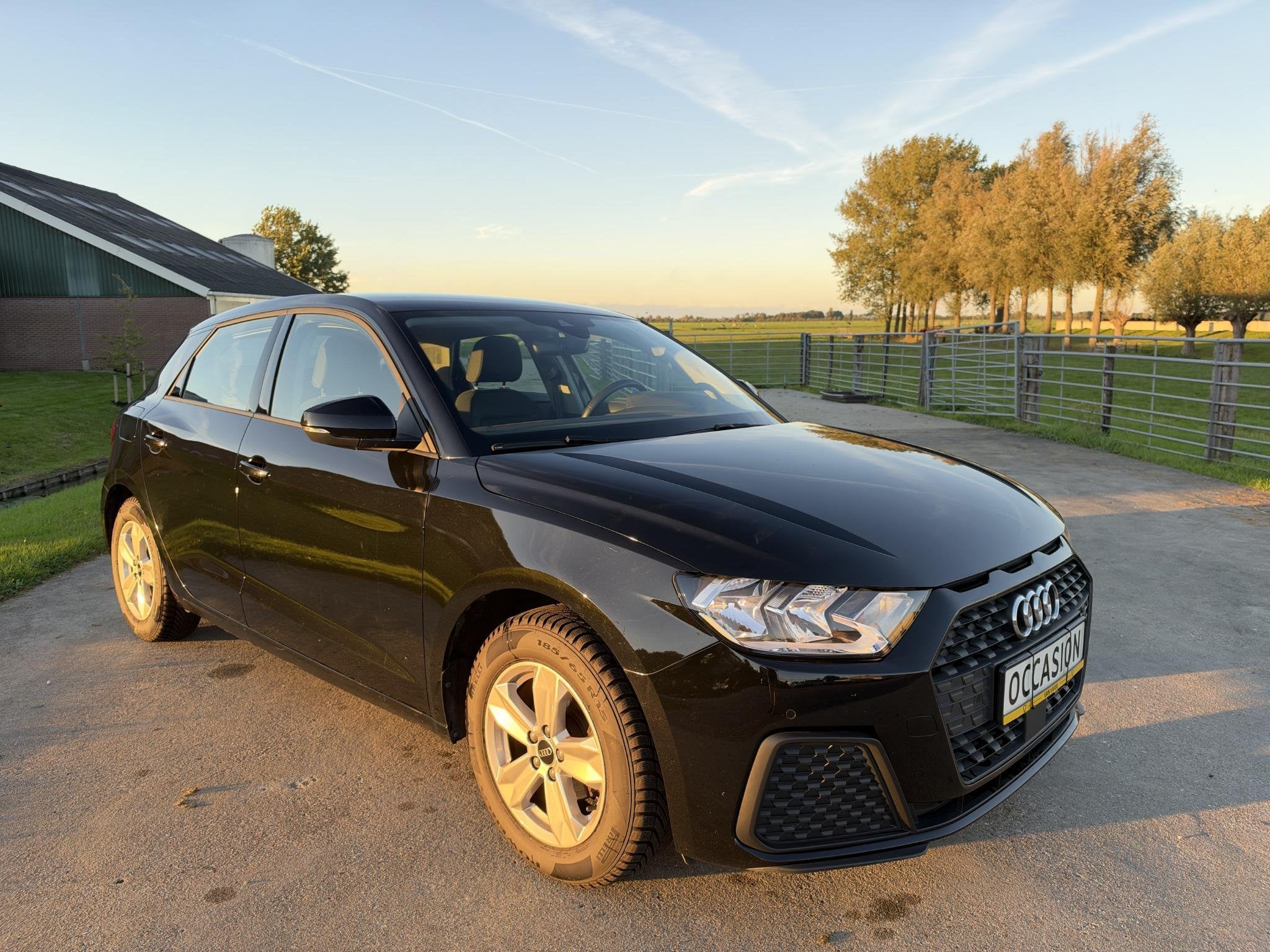 Audi A1 Sportback 25 TFSI Advanced edition CARPLAY | VIRTUEE, Voorwielaandrijving, Stof, 95 pk, Zwart