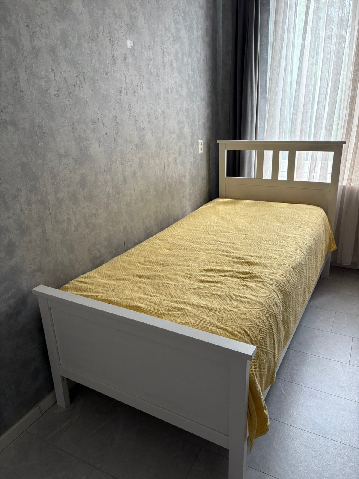 Ikea hemnes bed, Ophalen, Eenpersoons, Wit, Zo goed als nieuw