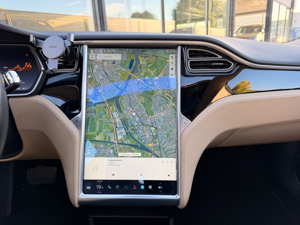 TESLA  MODEL S 85+ 421CH