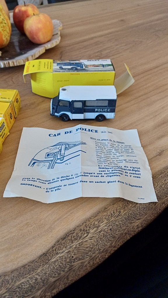dinky Toys citroen Car de Police secours met box, no.566, Antiek en Kunst, Antiek | Speelgoed, Ophalen of Verzenden