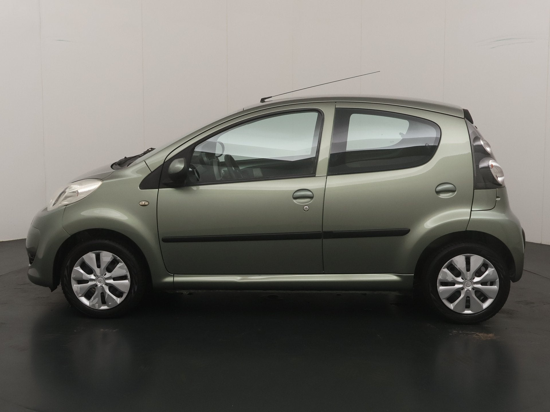 Citroën C1 1.0-12V Ambiance | NW APK | Wegenbelasting € 2, Auto's, Voorwielaandrijving, Stof, Gebruikt, Met garantie (alle)
