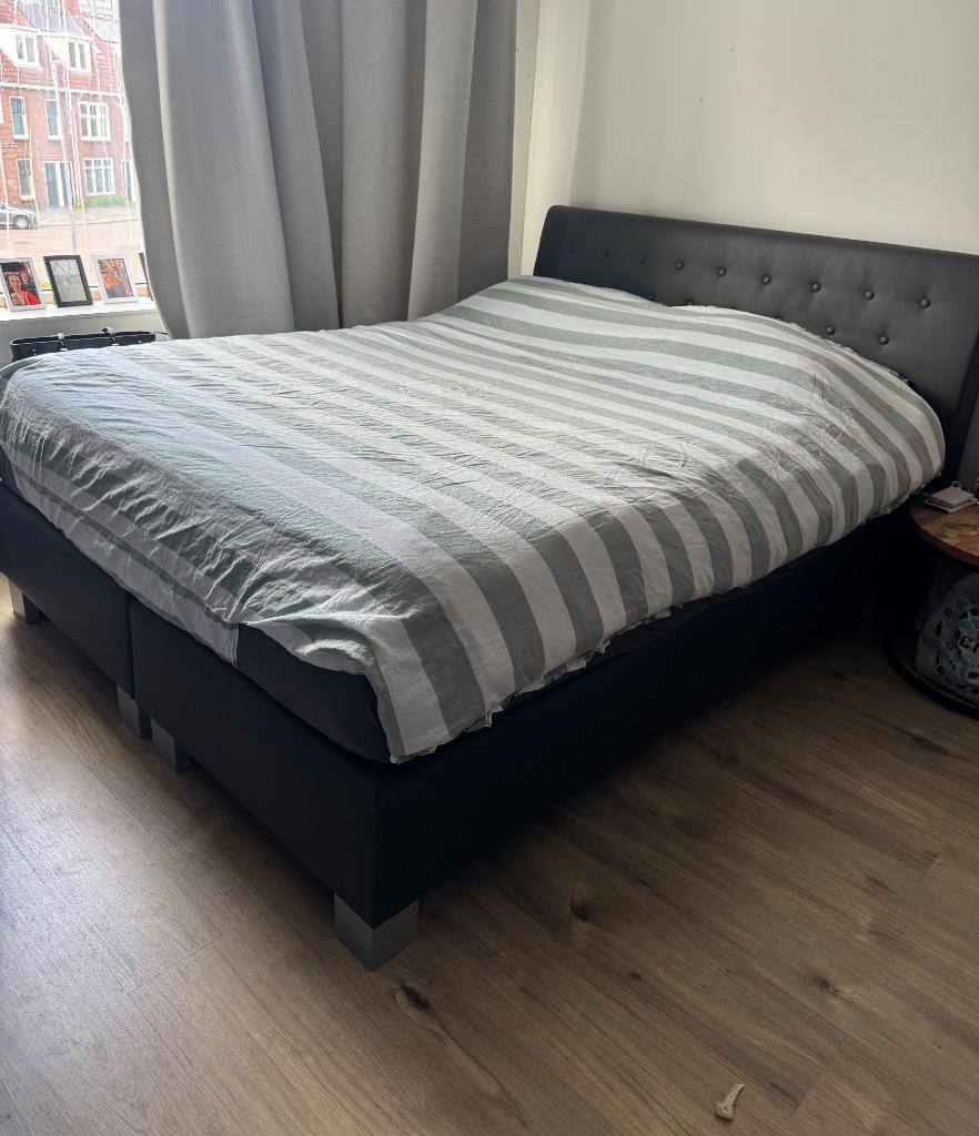 Boxspring van BeterBed te koop, Tweepersoons, Grijs, Ophalen of Verzenden, Zo goed als nieuw