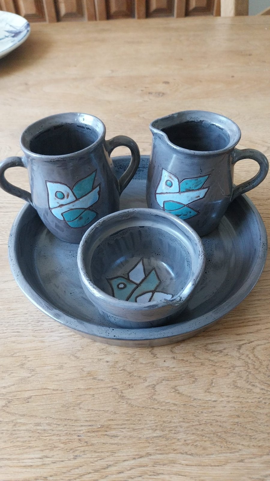 Servies set van kunstenaar Henk Potters, Ophalen