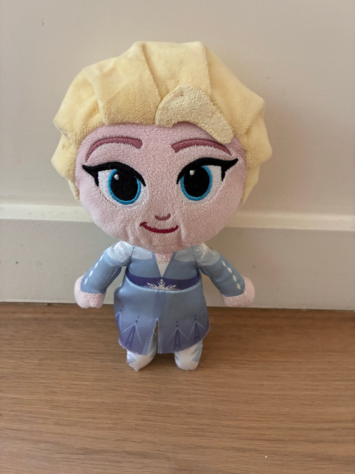 Disney Frozen Elsa knuffel - Zo goed als nieuw, Disney, Overige typen, Blauw, Ophalen of Verzenden