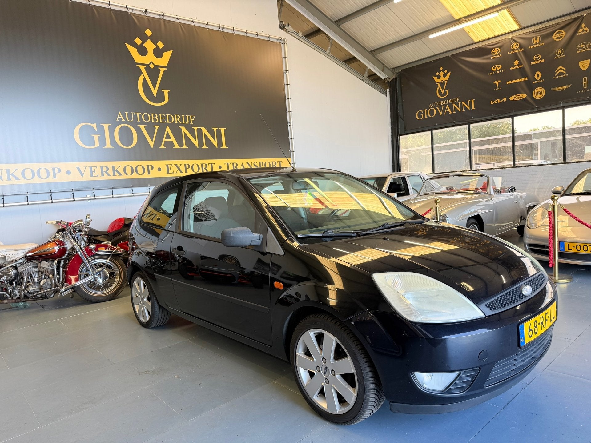 Ford Fiesta 1.4-16V Futura inruil mogelijk, Auto's, Voorwielaandrijving, 15 km/l, 4 cilinders, Zwart