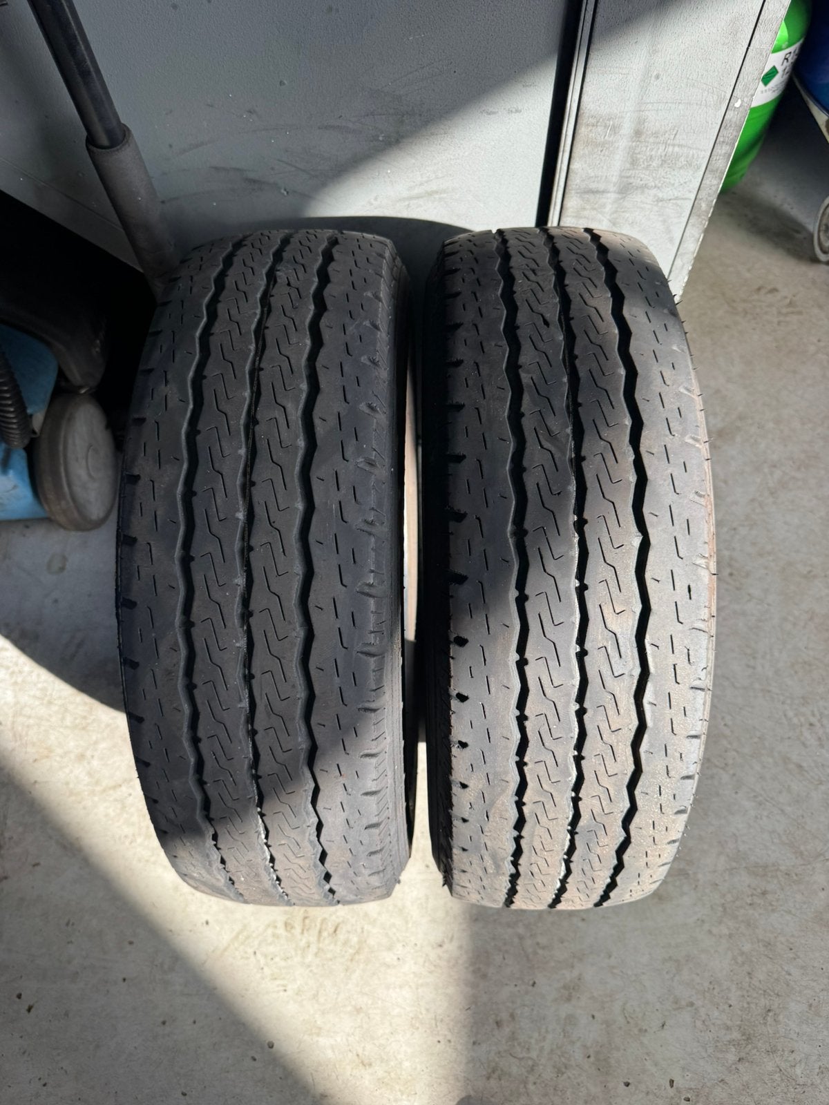 195-70-15 bus band 104-102 R VW Transporter, Ophalen, Gebruikt