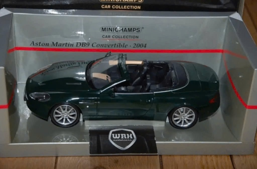 1:18 ASTON MARTIN DB9 CABRIOLET green Minichamps in doos WRH, Verzenden, Zo goed als nieuw, Auto, MiniChamps