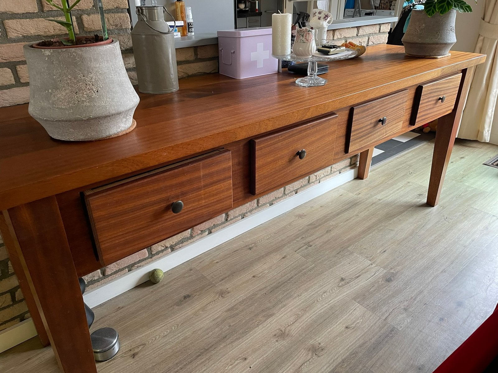 Mooi dressoir van mahoniehout, Ophalen, Zo goed als nieuw, 200 cm of meer, Met lade(s)