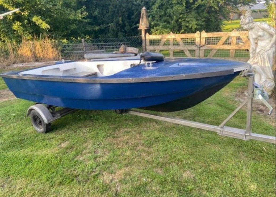 Trailer met sloepje, Ophalen, Zo goed als nieuw, Overige typen, Minder dan 15 m²