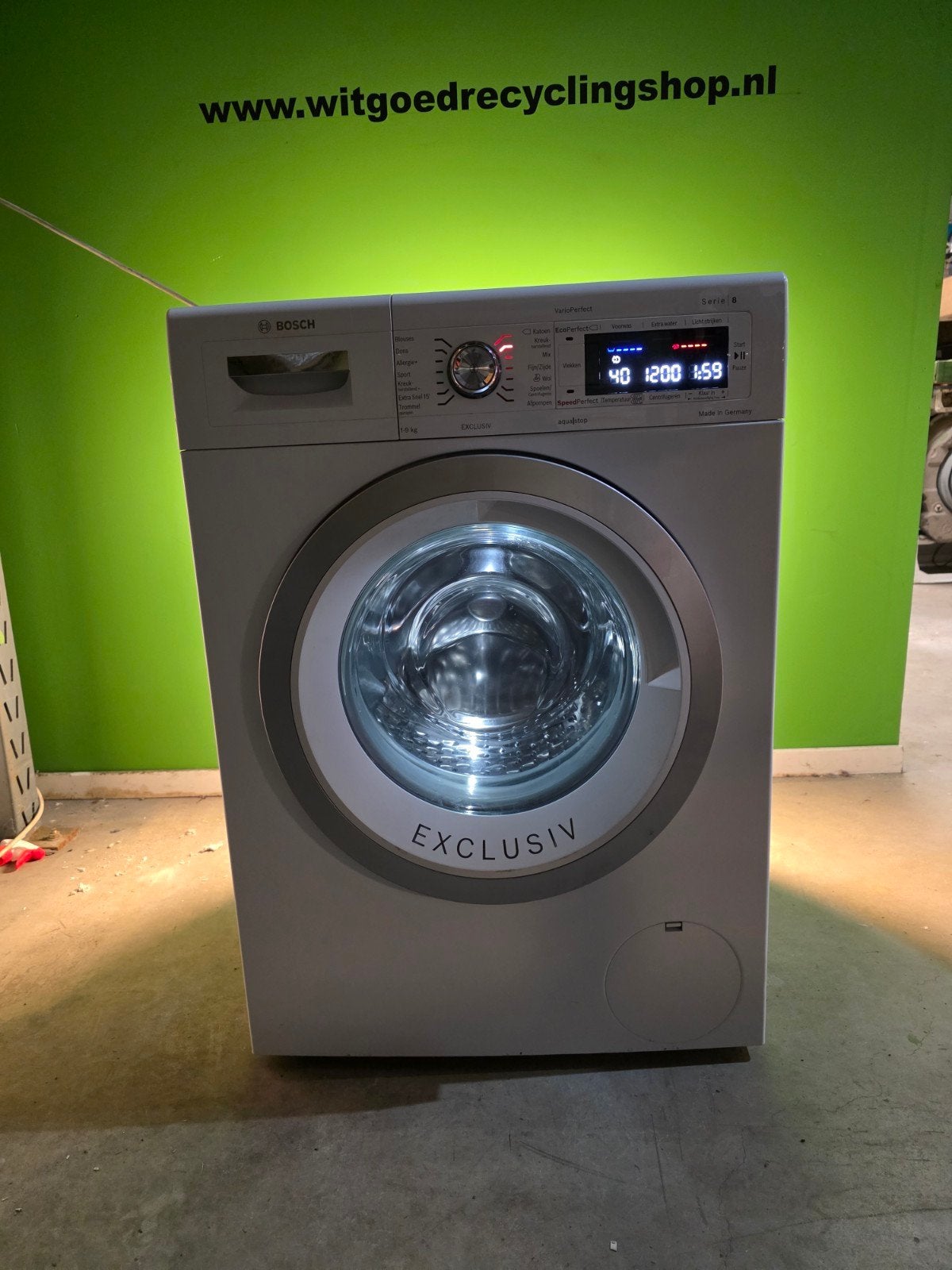 BOSCH Serie 8 EXCLUSIV 9KG VARIO PERFECT Wasmachine, 1200 tot 1600 toeren, Info@bosch.com, 8 tot 10 kg, Voorlader