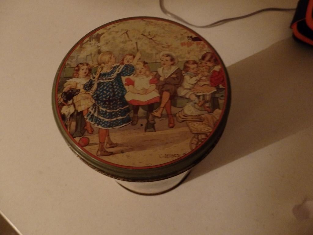 Trommel de Jetses 15.5 cm hoog, Verzamelen, Blikken, Ophalen of Verzenden, Zo goed als nieuw, Overige