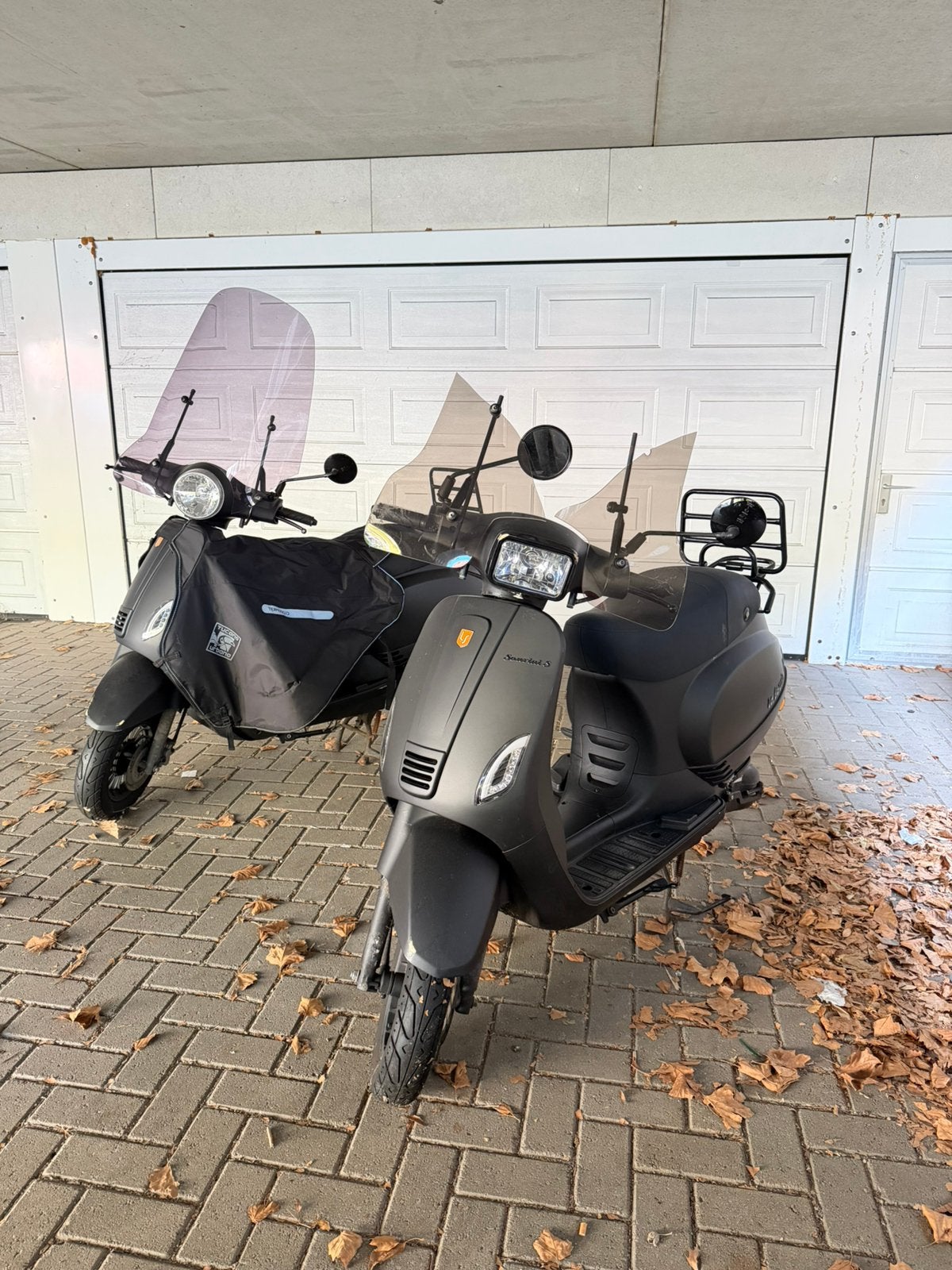 2x La Souris scooters – Opknappers – Elk bod is welkom!, Gebruikt, Benzine, Ophalen, Overige merken