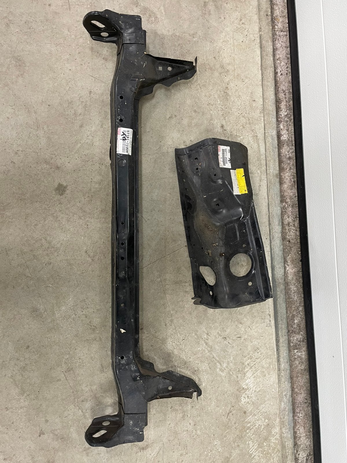 Toyota carina 2 t17 plaatwerk deel nieuw 53711-20220, Ophalen of Verzenden