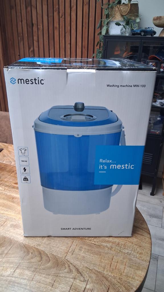 Mestic Mini Wasmachine MW-100 - Compact en Krachtig, Minder dan 1200 toeren, Minder dan 85 cm, Minder dan 4 kg, Bovenlader
