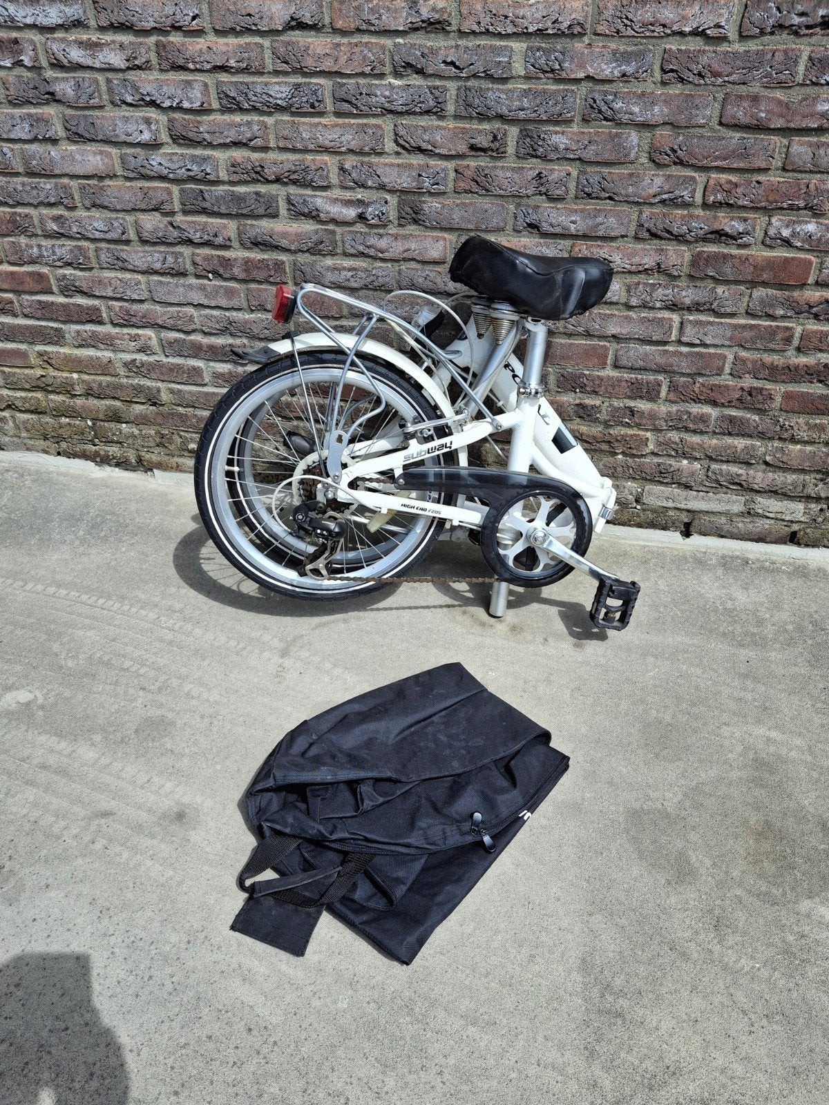 Popal 20 inch 6 versnellingen met draagtas opsturen mogelijk, Fietsen en Brommers, Fietsen | Vouwfietsen, 20 inch of meer, Gebruikt