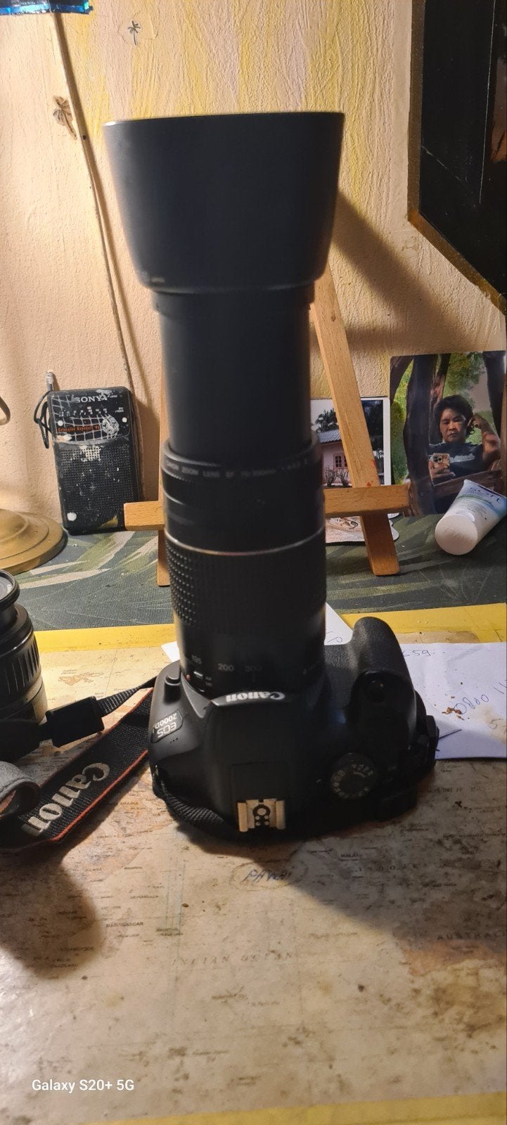 Canon EOS 2000D met 2 lenzen, draagriem, accu en tas, Spiegelreflex, Canon, Cameratas, Ophalen of Verzenden