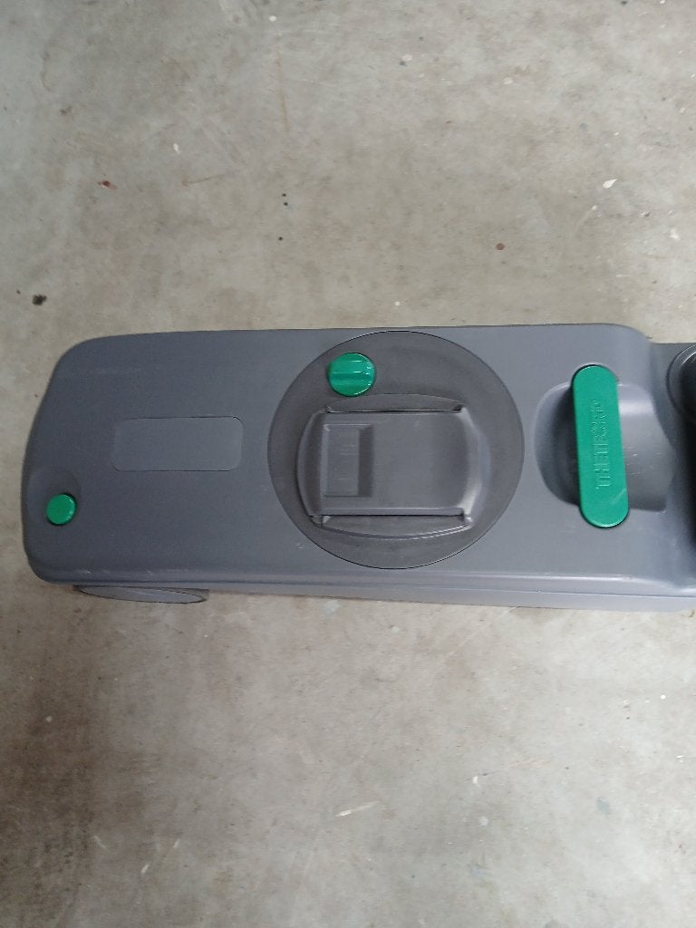 Thetford cassette toilet tank, Ophalen, Gebruikt