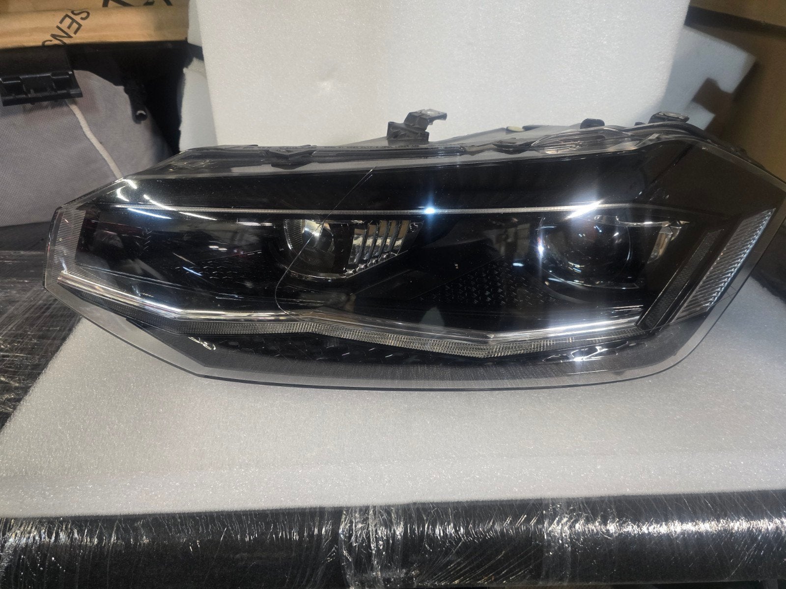 Koplamp Led links VW Polo 2G bj 2017-2021, Gebruikt, Volkswagen, Wolfsburg, Ophalen of Verzenden
