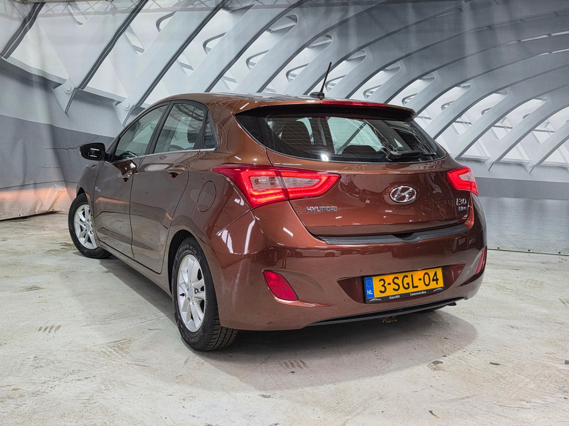 Hyundai I30 1.6 GDI i-Vision camera clima navi, Auto's, Voorwielaandrijving, Euro 5, Gebruikt, 1591 cc