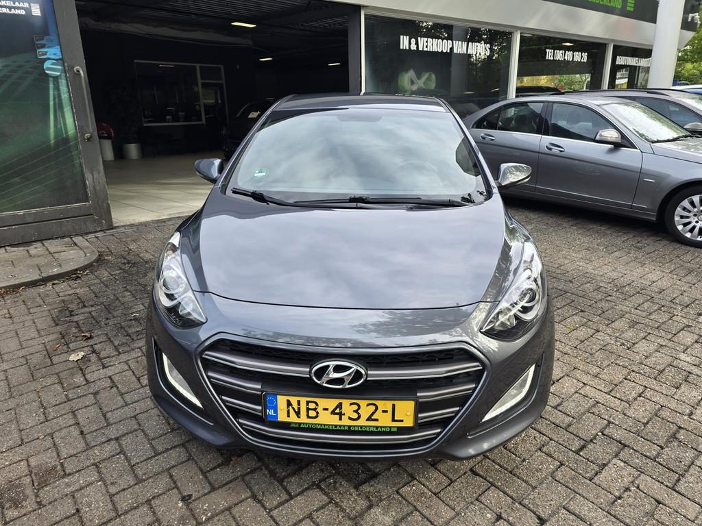 Hyundai I30 1.6 GDi GO! 2016 | 2E EIGENAAR | 12MND GARANTIE, Voorwielaandrijving, Gebruikt, 4 cilinders, Parkeersensor