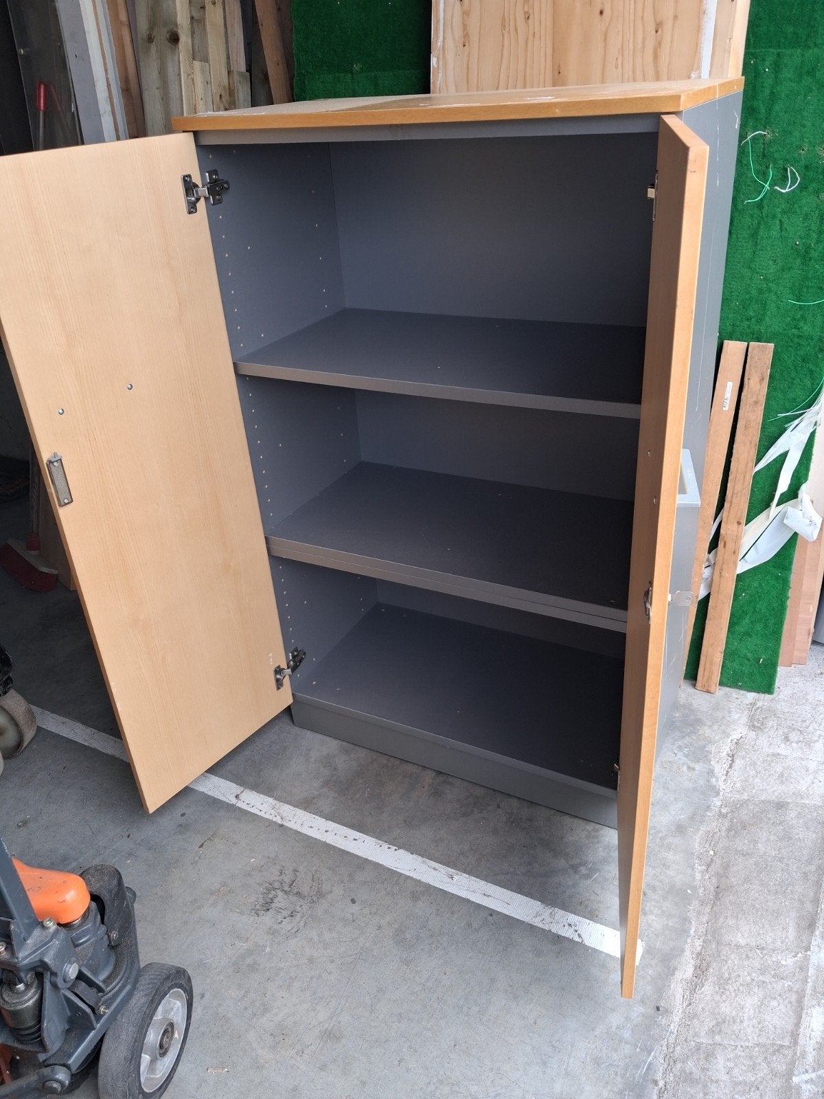 Wandkast, Huis en Inrichting, Kasten | Roldeurkasten en Archiefkasten, Ophalen, Gebruikt, 25 tot 50 cm, 100 tot 150 cm