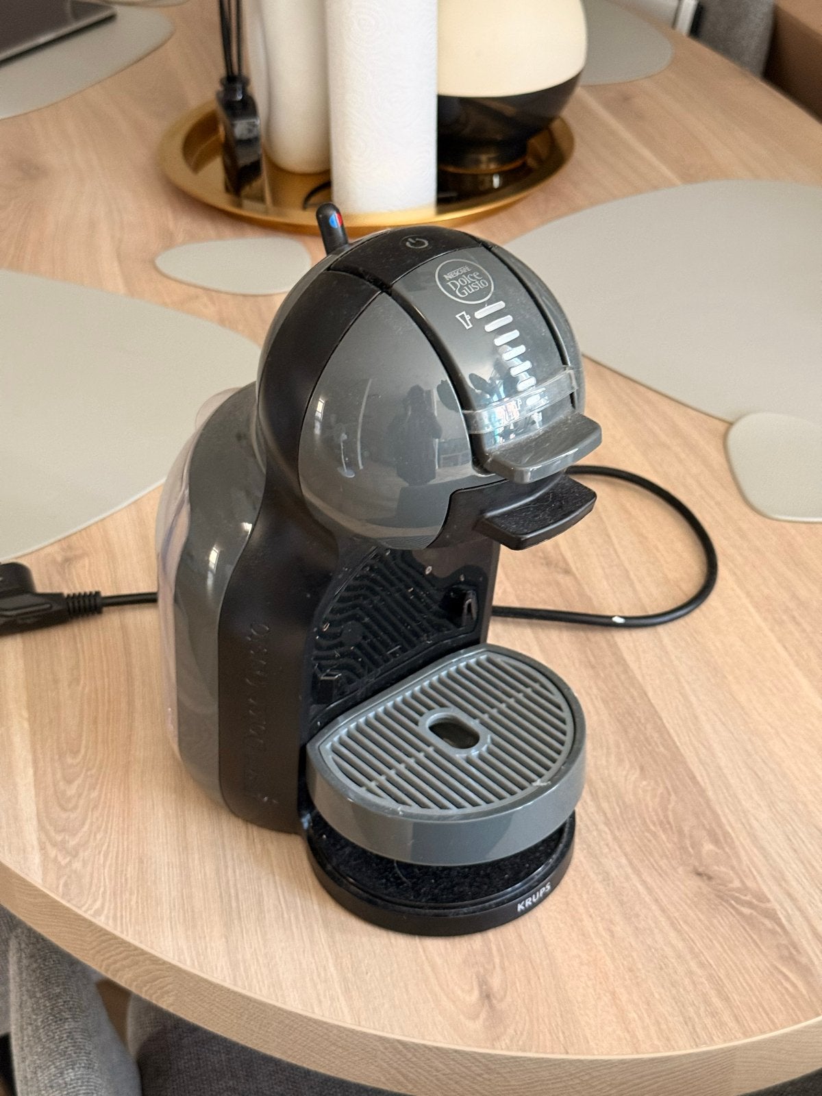 Nescafé Dolce Gusto Krups koffiezetapparaat, Ophalen, Gebruikt, Koffiemachine, 1 kopje