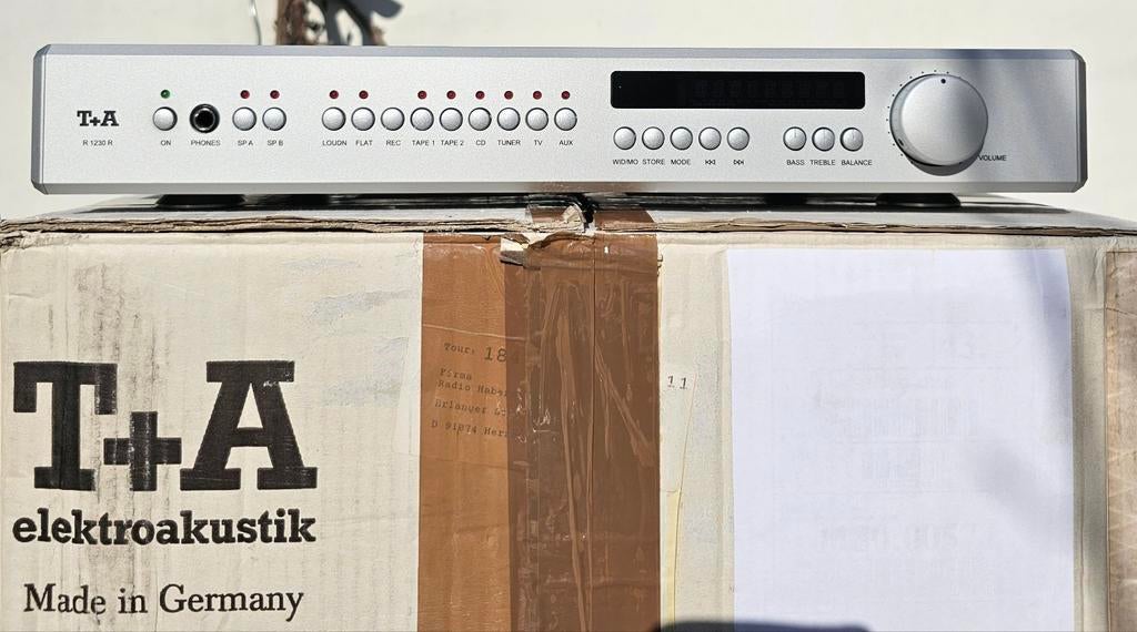 T+A R 1230 R high end Made in Germany, 290w 4 ohm, garantie, Overige merken, Ophalen of Verzenden, 120 watt of meer, Stereo