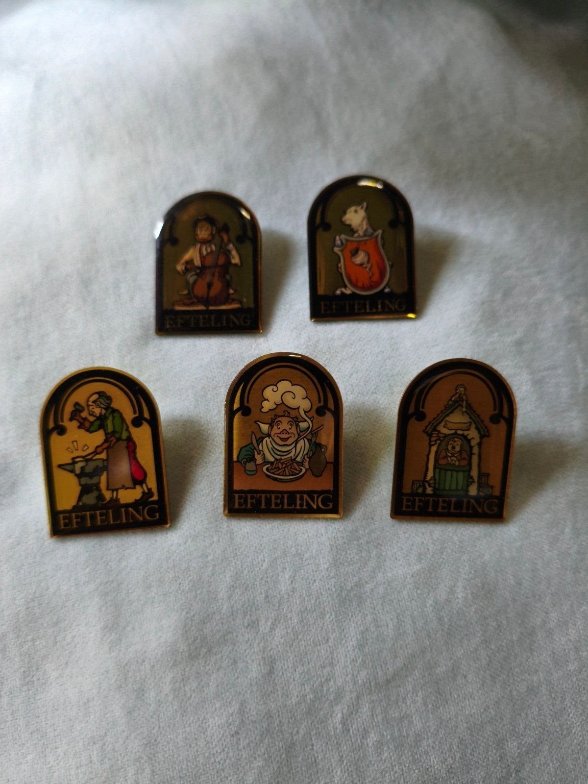 Efteling Smidje pins, Verzamelen, Efteling, Ophalen of Verzenden, Button of Speldje