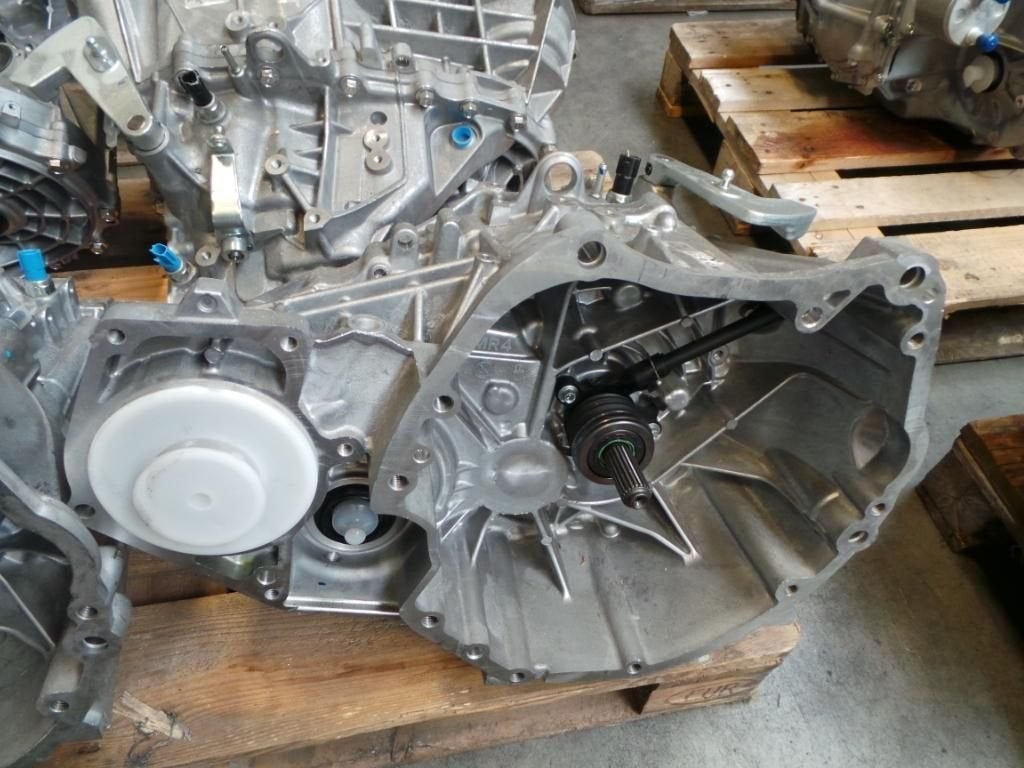 NISSAN QASHQAI TRANSMISSIE / VERSNELLINGSBAK 2011, Ophalen of Verzenden, Nieuw, ARN erkend
