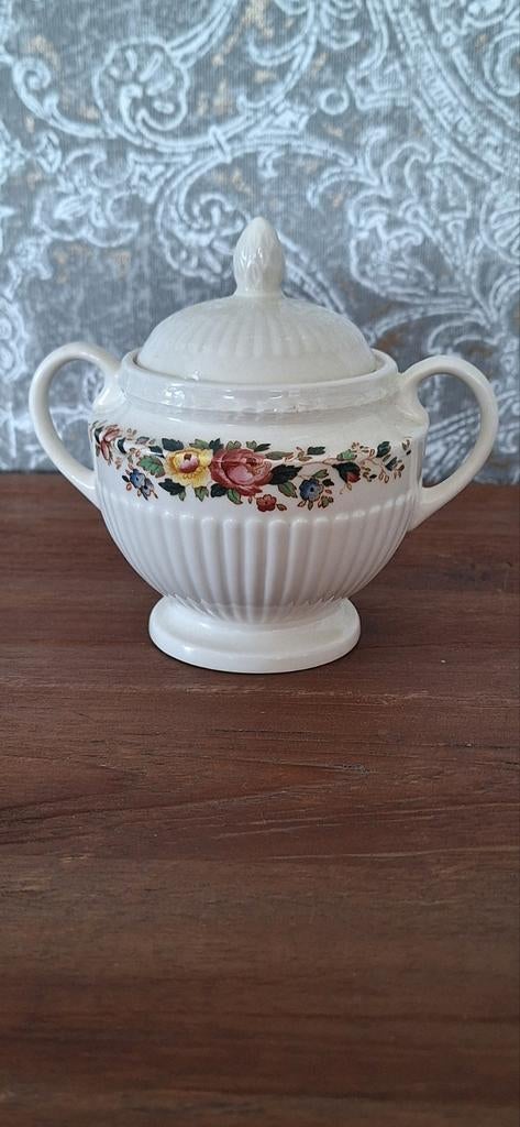 WEDGEWOOD CONWAY suikerpot, Huis en Inrichting, Keuken | Servies, Zo goed als nieuw, Overige typen, Wedgwood, Aardewerk, Ophalen of Verzenden