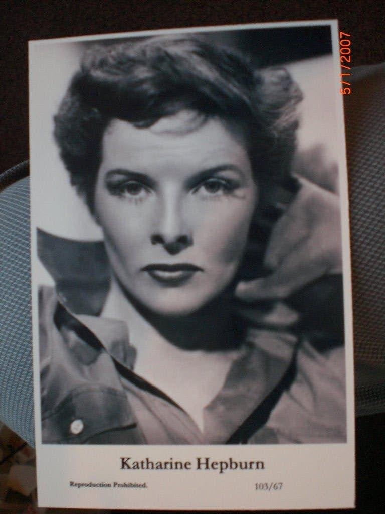 kaart Katherine Hepburn 2, Ophalen of Verzenden, 1980 tot heden, Ongelopen, Sterren en Beroemdheden