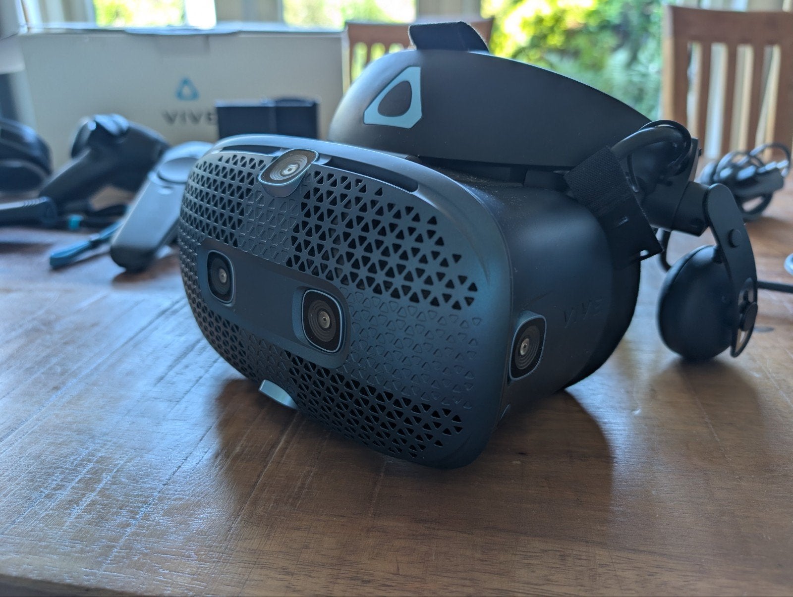 HTC Vive Cosmos complete VR set, Spelcomputers en Games, Virtual Reality, Ophalen, Zo goed als nieuw, VR-bril, Pc