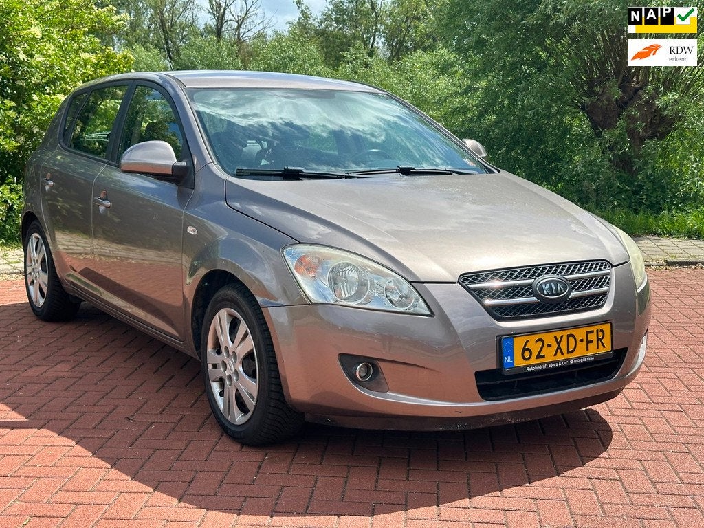 Kia Cee'd 1.4 X-ecutive Nap/Airco, Auto's, Kia, Gebruikt, 4 cilinders, 1396 cc, Leder en Stof