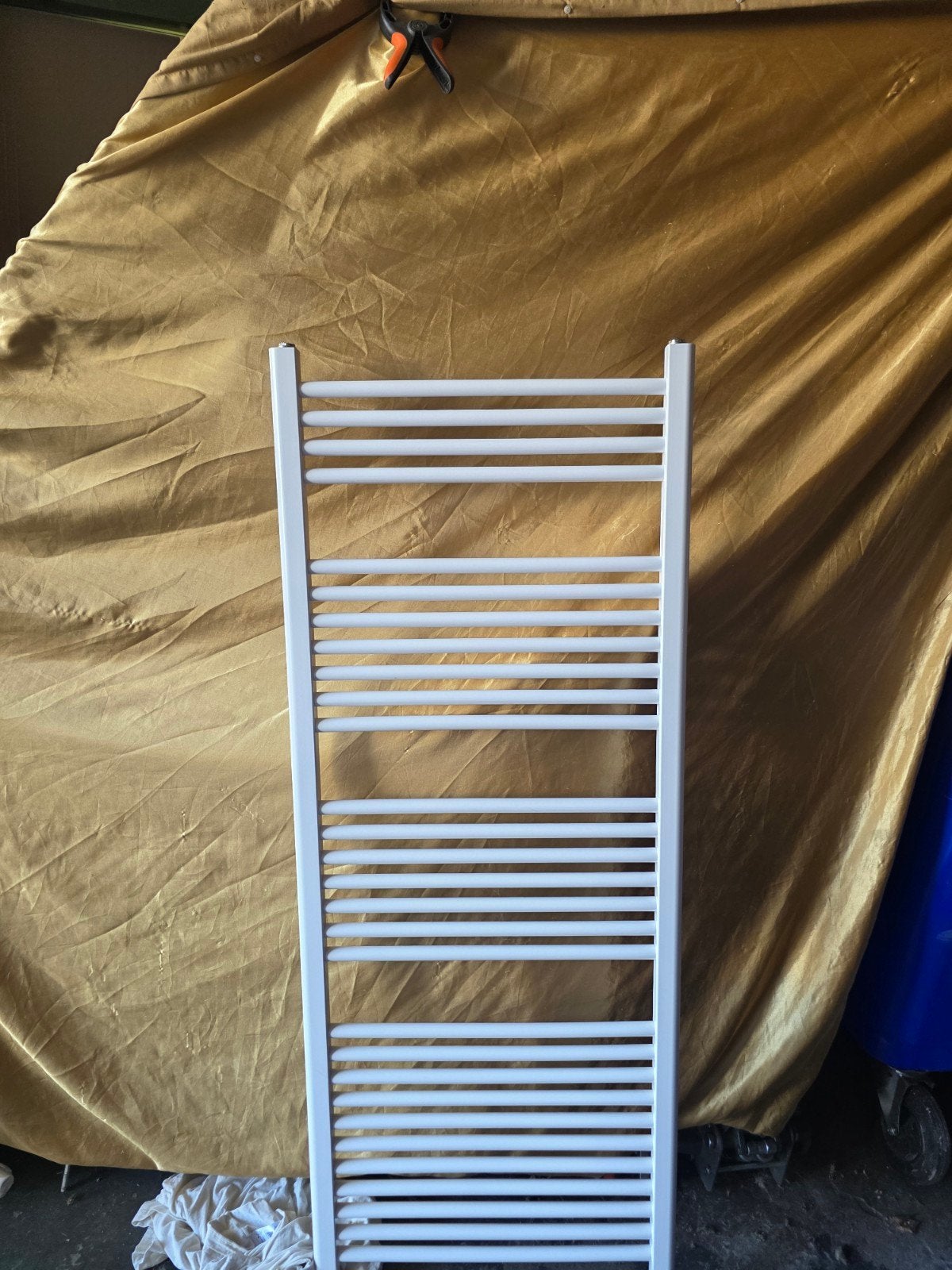 Nieuwe witte handdoekradiator voor badkamer of toilet, Ophalen, Radiator, Nieuw, 60 tot 150 cm