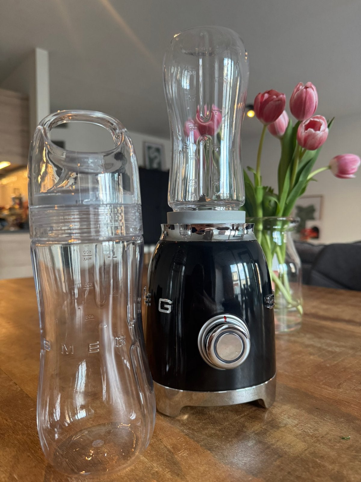 Smeg personal blender zwart, Witgoed en Apparatuur, Blenders, Ophalen of Verzenden, Zo goed als nieuw, Blender