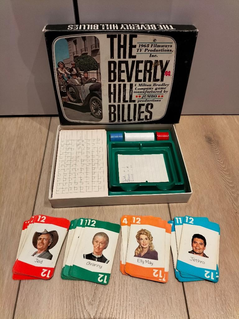 The Beverly Hillbillies - spel van MB door Jumbo - 1965, Een of twee spelers, Ophalen of Verzenden, Gebruikt