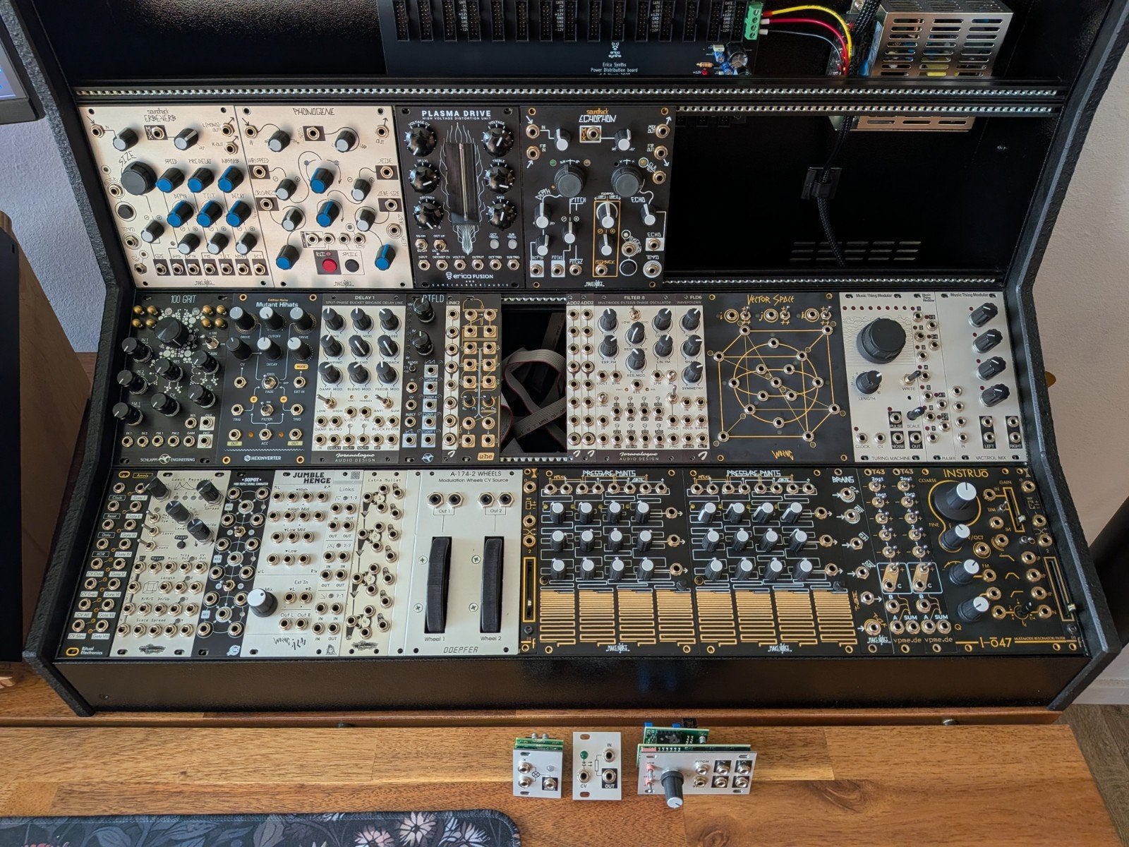 Eurorack: Erica synths Megarack S en veel modules, Ophalen of Verzenden, Zo goed als nieuw, Overige merken