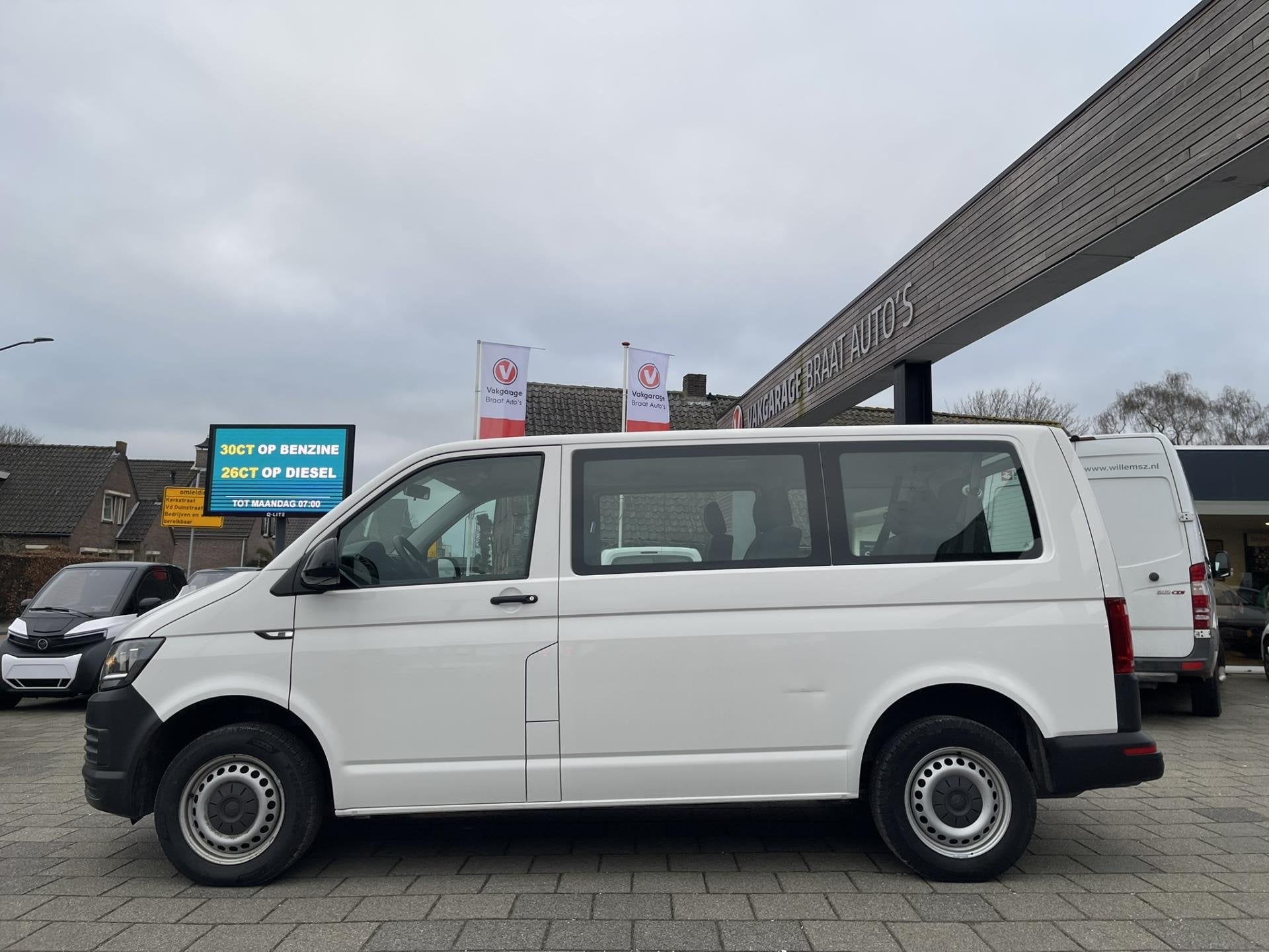 Volkswagen Transporter Kombi 2.0 TSI L1H1 l CNG l EX. BTW, Auto's, Voorwielaandrijving, Stof, Gebruikt, Euro 6
