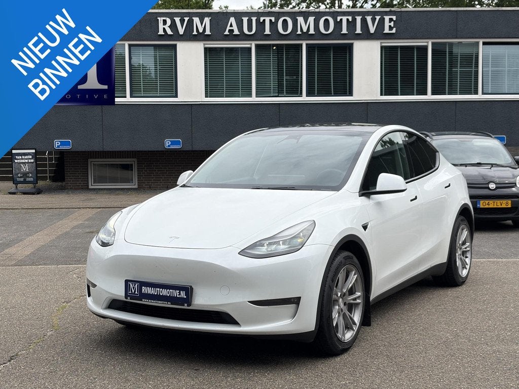 Tesla Model Y Long Range AWD 75 kWh SOH 92% | AFNEEMBARE TRE, Auto's, Tesla, Automaat, Stof, Gebruikt, Wit