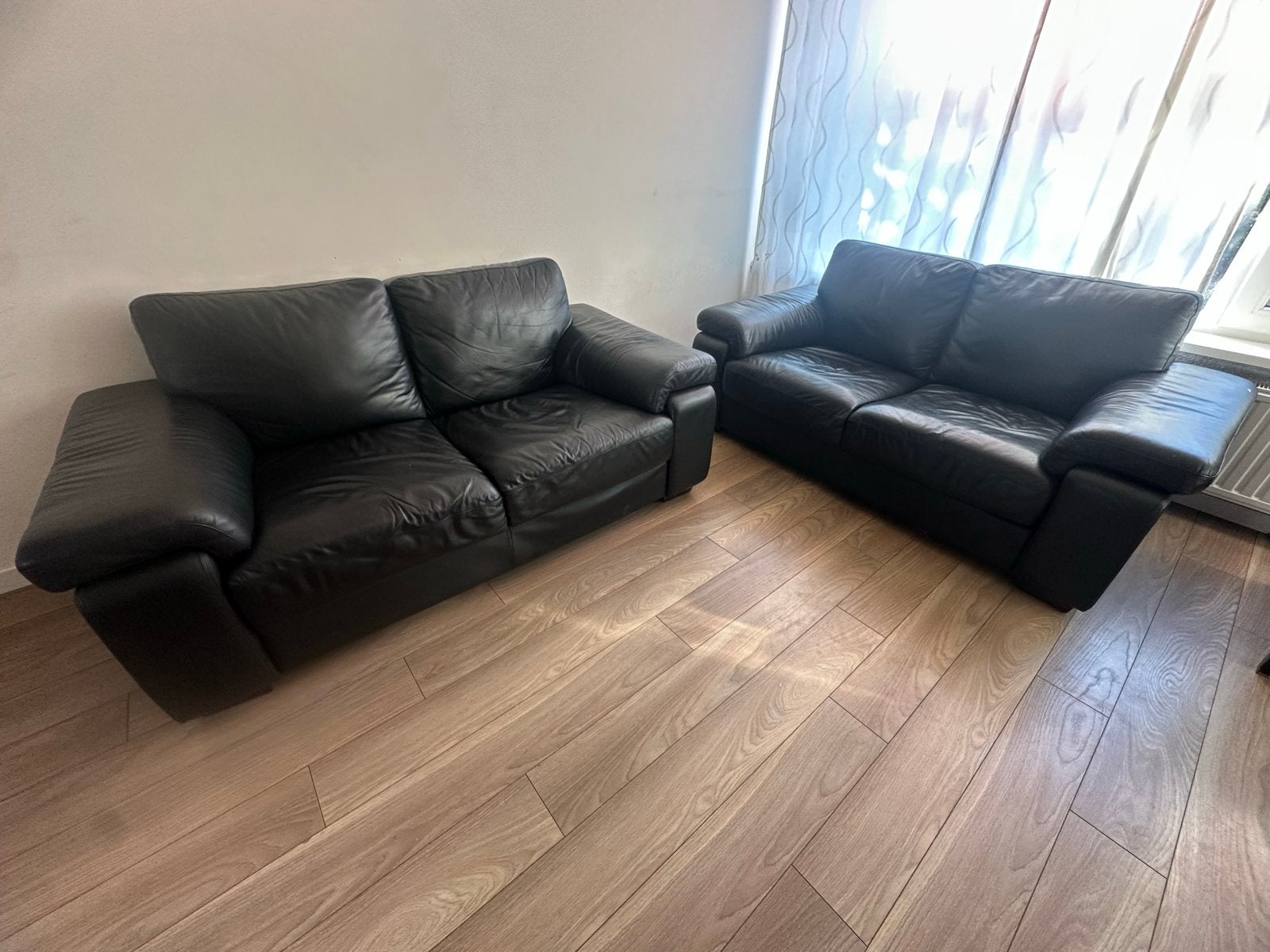 Set van 2 zwarte leren banken, Ophalen, Gebruikt, 150 tot 200 cm, Tweepersoons