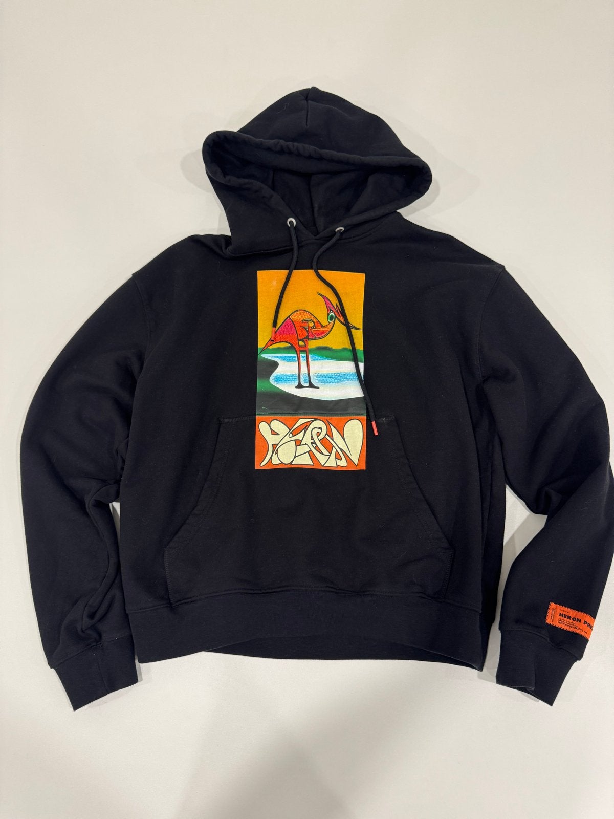 Heron Preston Hoodie Zwart met Flamingo Print Maat L, Ophalen of Verzenden, Zo goed als nieuw, Maat 52/54 (L), Zwart