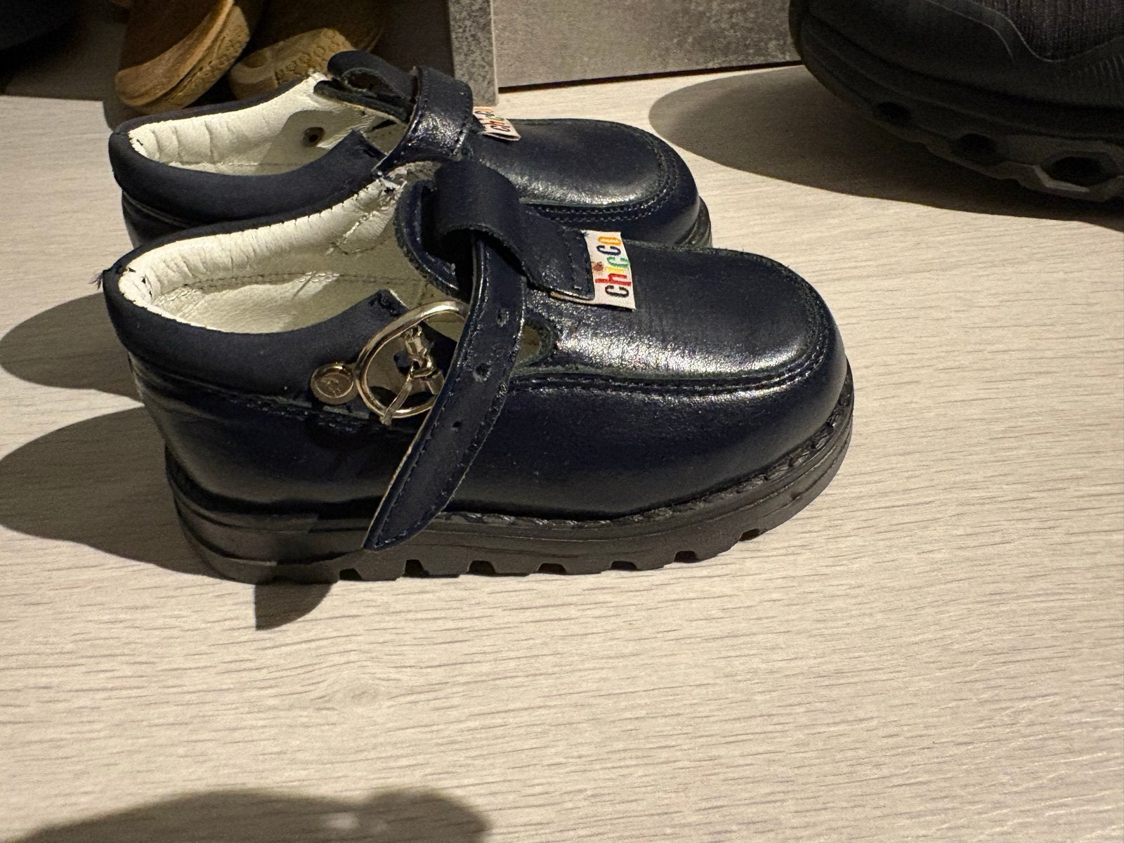 Nieuw Vintage Chicco babyschoenen maat 22 - Donkerblauw, Ophalen of Verzenden, Gebruikt, Jongen of Meisje, Schoenen