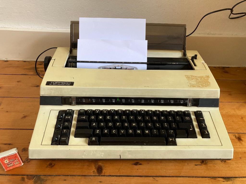 Torpedo electronic 700 jaren 80 elektrische typemachine, Diversen, Typemachines, Ophalen of Verzenden, Gebruikt