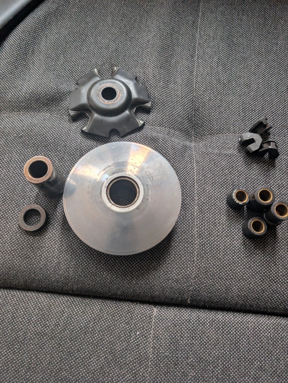 SNEL WEG!!! Malossi Vario 125/180cc compleet met 14gr rollen, Ophalen of Verzenden