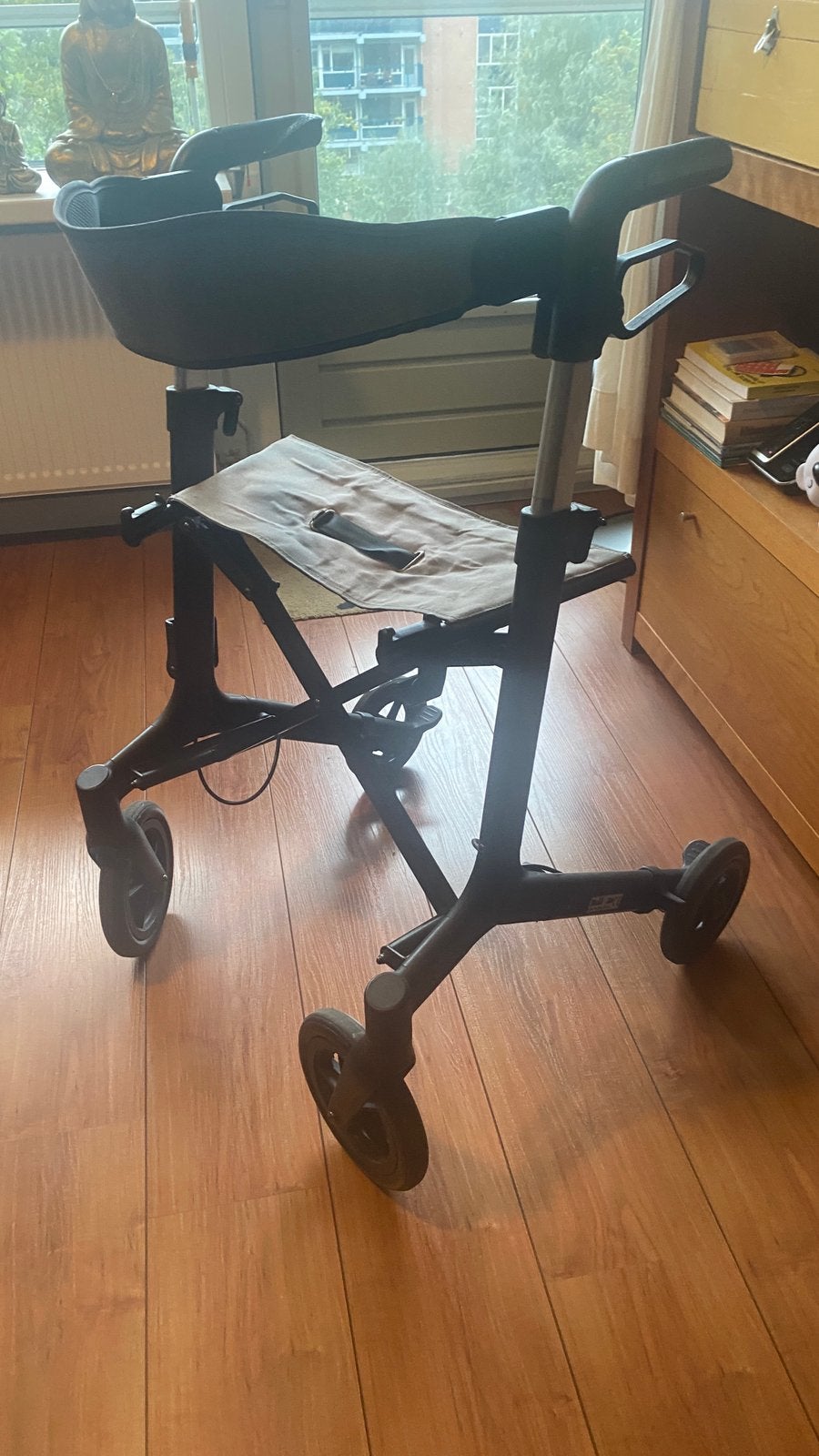 Rollator able-2 saturn, Diversen, Ophalen, Lichtgewicht, Zo goed als nieuw