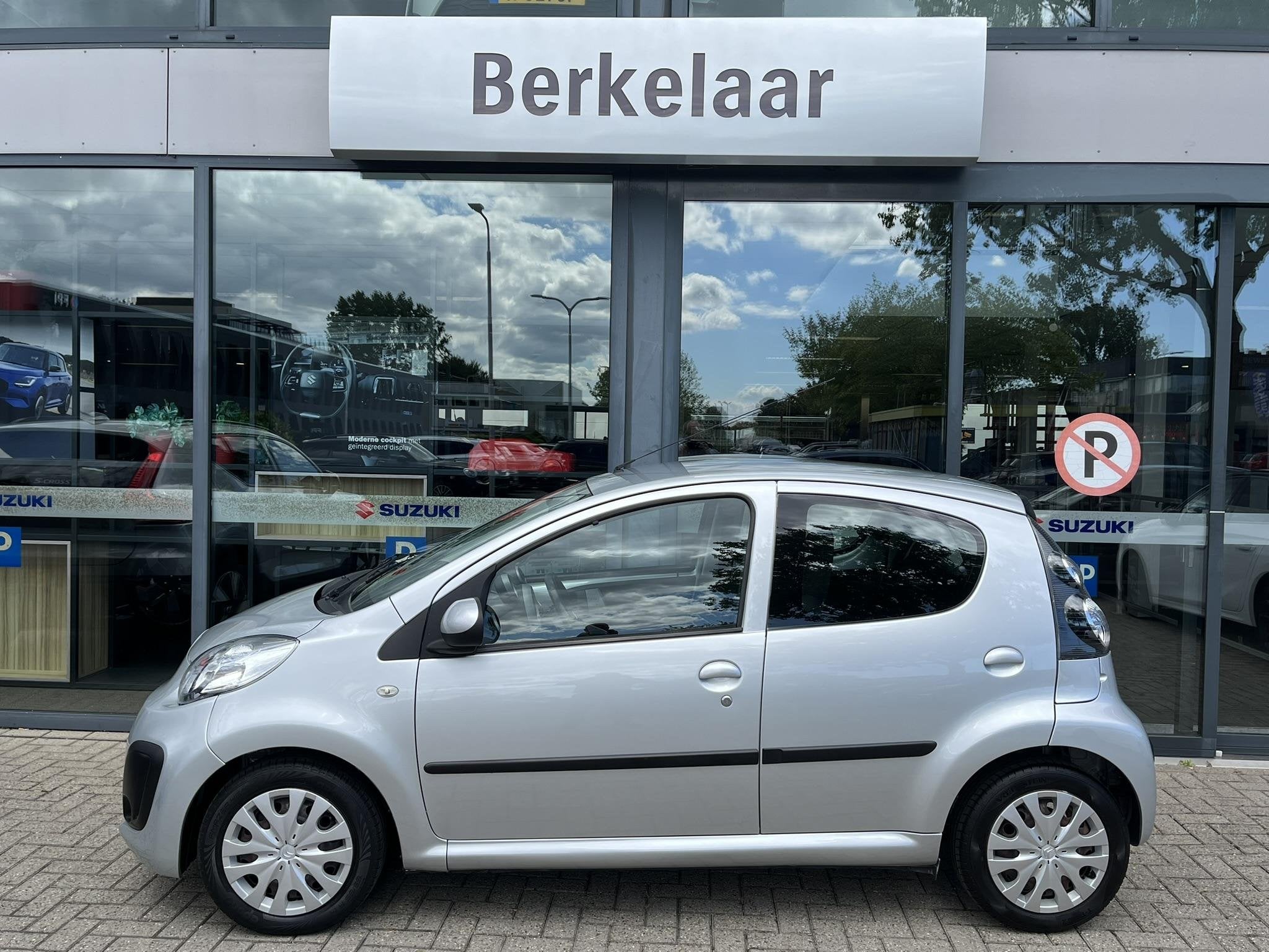 Citroen C1 1.0 Tendance | Automaat | Airco, Euro 5, Stof, Gebruikt, 4 stoelen