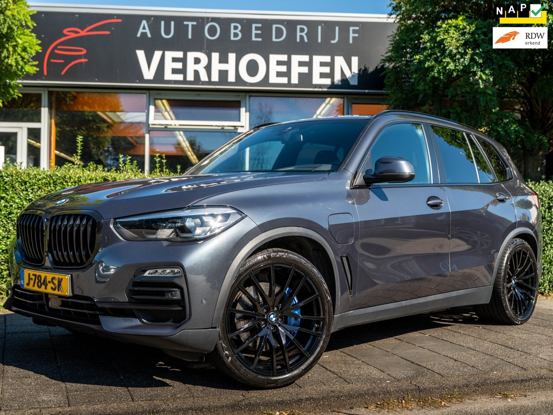 BMW X5 XDrive45e Executive | AUTOPILOT | APPLE CARPLAY | PAR, Auto's, Dealer onderhouden, Gebruikt, Vierwielaandrijving, Hybride Elektrisch/Benzine
