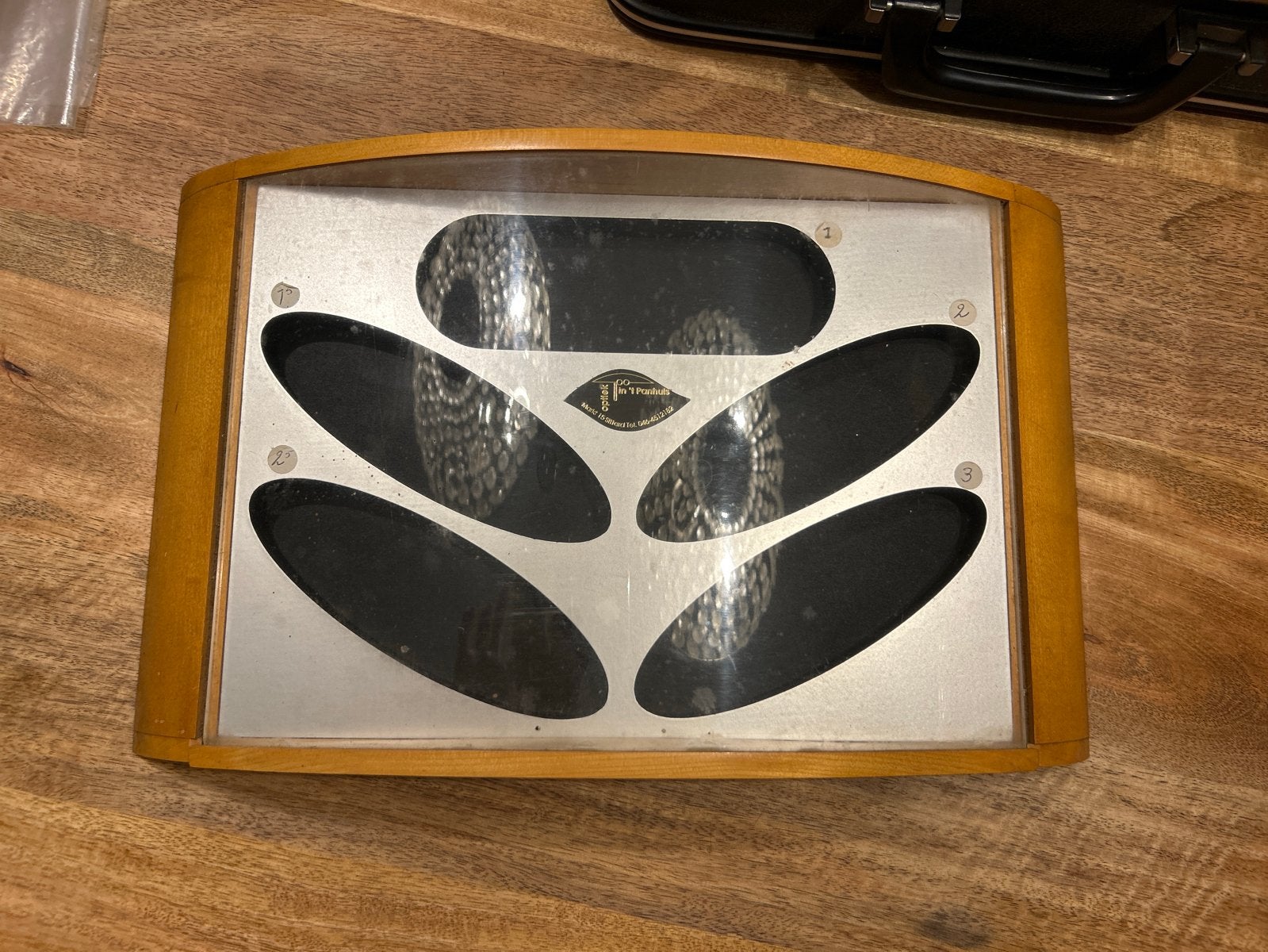 Houten brillen display box met 5 vakken, Ophalen of Verzenden, Gebruikt, Bruin