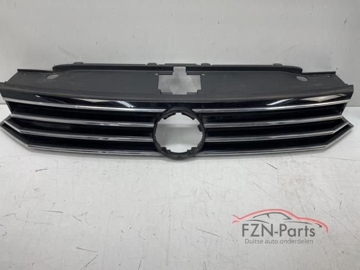 VW Passat B8 Grille Chrome/ zwart, Auto-onderdelen, Overige Auto-onderdelen, Ophalen of Verzenden, Gebruikt